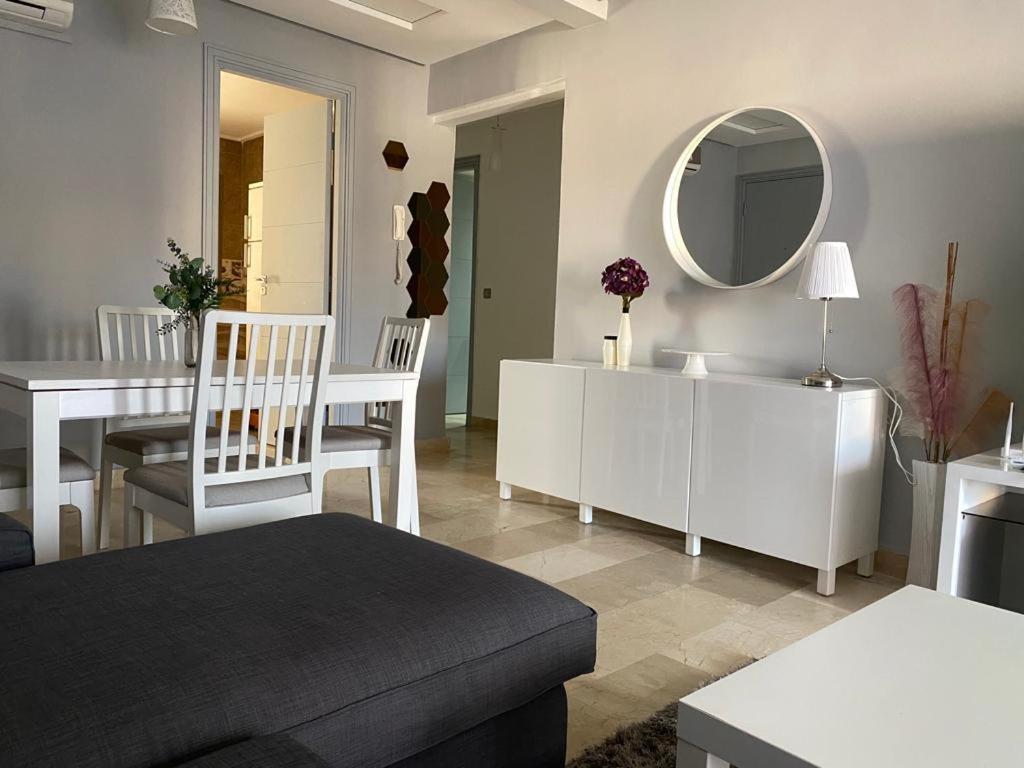 Appartement De Luxe Marina Saidia Avec Vue Sur Piscine Residence Tamaris מראה חיצוני תמונה