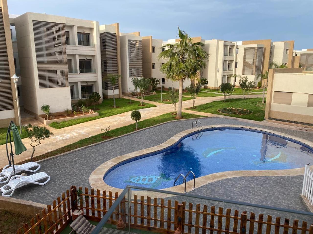 Appartement De Luxe Marina Saidia Avec Vue Sur Piscine Residence Tamaris מראה חיצוני תמונה